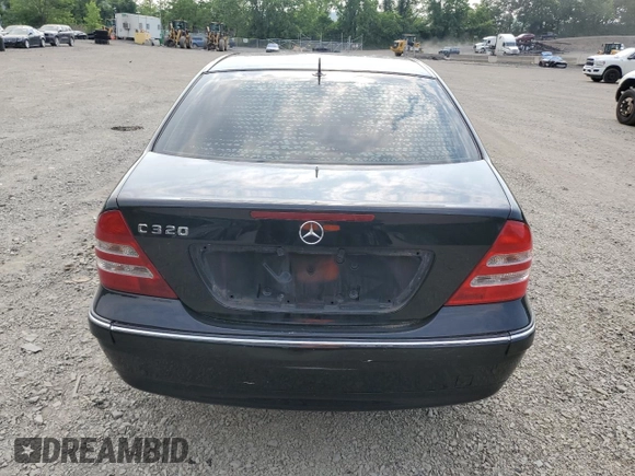 2002 Mercedes-Benz C 230/260/280/320 with VIN WDBRF64J42E003970, listed as a Copart auction lot 59909815 with 190,502 mi miles and Clean title. Bid and sale history available at DreamBid. Image 6.