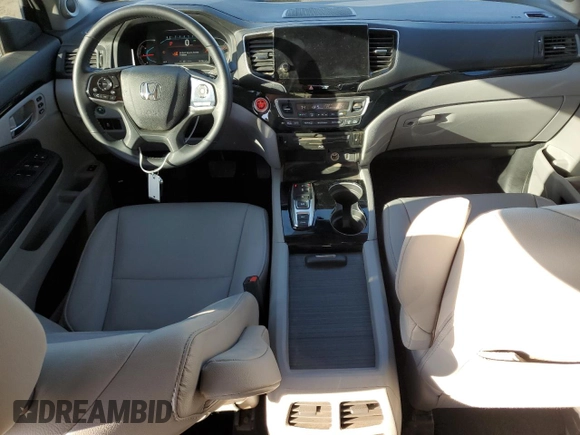 2019 Honda Pilot Touring 7-Passenger with VIN 5FNYF6H61KB060421, listed as a Copart auction lot 49460295 with 41,362 mi miles and Salvage Title. Bid and sale history available at DreamBid. Image 8.