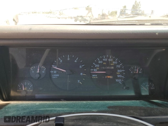 1993 Jeep Grand Cherokee Laredo с VIN 1J4GZ58S2PC654248, выставлен на аукционе Copart как лот 61259735 с пробегом 251 360 миль миль и Списание • Salvage title. История ставок и продаж доступна на DreamBid. Изображение 9.