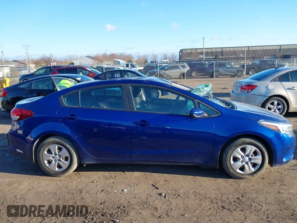 2017 Kia Forte LX with VIN 3KPFK4A76HE161141, listed as a IAAI auction lot 41856798 with 50,584 mi miles. Bid and sale history available at carsss.com. Image 13.
