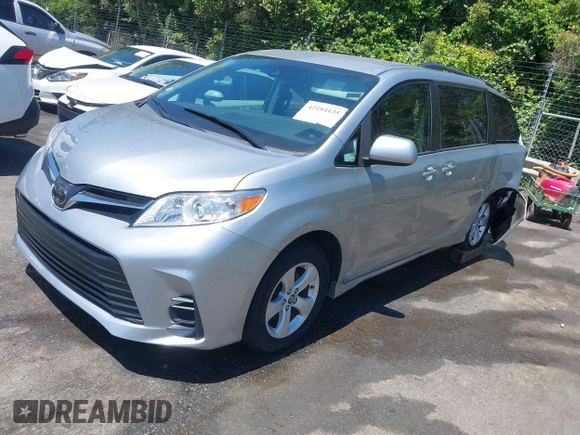 2020 Toyota Sienna LE Auto Access Seat с VIN 5TDKZ3DC3LS053328, выставлен на аукционе IAAI как лот 42184135 с пробегом 65 300 миль миль и . История ставок и продаж доступна на DreamBid. Изображение 19.