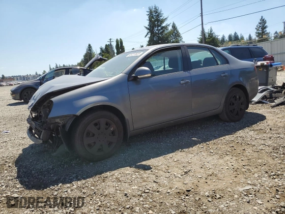 2010 Volkswagen Jetta S с VIN 3VWJZ7AJ6AM061097, выставлен на аукционе Copart как лот 65227825 с пробегом Не указан миль и Списание • Salvage title. История ставок и продаж доступна на DreamBid. Изображение 1.