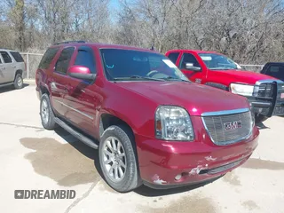 2011 GMC Yukon SLE with VIN 1GKS1AE07BR279597, listed as a IAAI auction lot 41762924 with 159,478 mi miles. Bid and sale history available at carsss.com. Image 1.