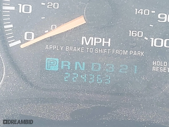 2002 Chevrolet Tahoe LT with VIN 1GNEK13Z62J320749, listed as a IAAI auction lot 41616061 with 224,363 mi miles. Bid and sale history available at carsss.com. Image 7.