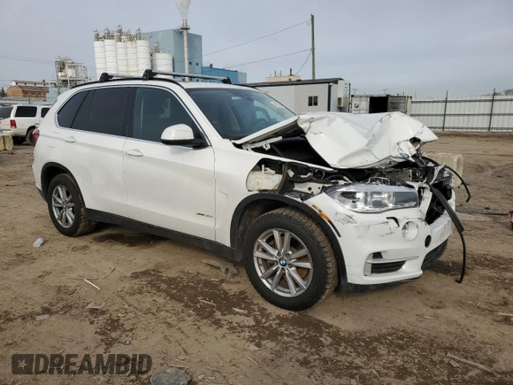 2014 BMW X5 xDrive35i with VIN 5UXKR0C56E0K48703, listed as a Copart auction lot 44233655 with 73,929 mi miles and Salvage Title. Bid and sale history available at carsss.com. Image 4.