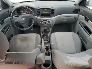 2007 Hyundai Accent GL z VIN KMHCN45CX7U127037, wystawiony jako Copart lot #86041984 z przebiegiem 212 828 mil mil oraz Szkoda całkowita • Salvage title. Historia ofert i sprzedaży dostępna na DreamBid. Obrazek 8.