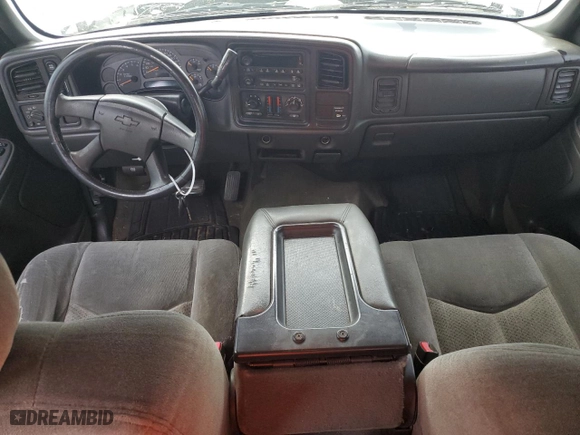 2004 Chevrolet Silverado 1500 LS with VIN 2GCEK19T341264147, listed as a Copart auction lot 81080944 with 273,431 mi miles and Salvage Title. Bid and sale history available at carsss.com. Image 8.