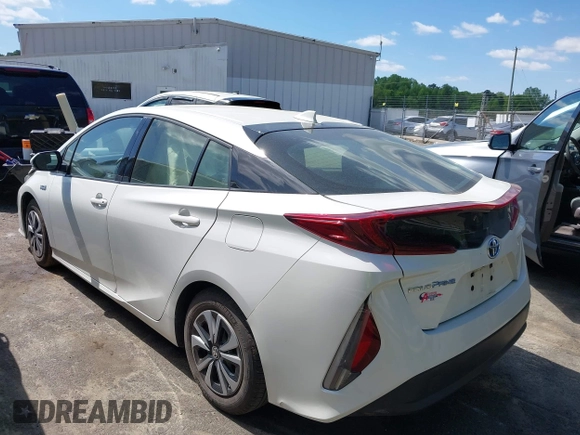 2018 Toyota Prius Plus with VIN JTDKARFP8J3101754, listed as a IAAI auction lot 42045438 with 72,317 mi miles and . Bid and sale history available at DreamBid. Image 3.