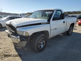 1996 Dodge 1500 z VIN 1B7HC16Y6TS580926, wystawiony jako Copart lot #88904045 z przebiegiem 132 097 mil mil oraz Szkoda całkowita • Salvage title. Historia ofert i sprzedaży dostępna na DreamBid. Obrazek 1.
