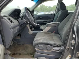 2007 Honda Pilot LX z VIN 2HKYF18197H540268, wystawiony jako Copart lot #59810015 z przebiegiem 201 916 mil mil oraz Szkoda całkowita • Salvage title. Historia ofert i sprzedaży dostępna na DreamBid. Obrazek 7.