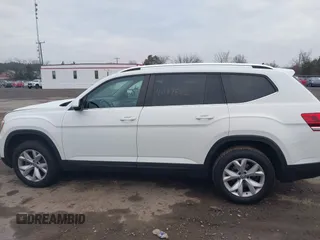 2018 Volkswagen Atlas S with VIN 1V2AP2CAXJC532712, listed as a IAAI auction lot 41177882 with 105,832 mi miles and . Bid and sale history available at DreamBid. Image 14.