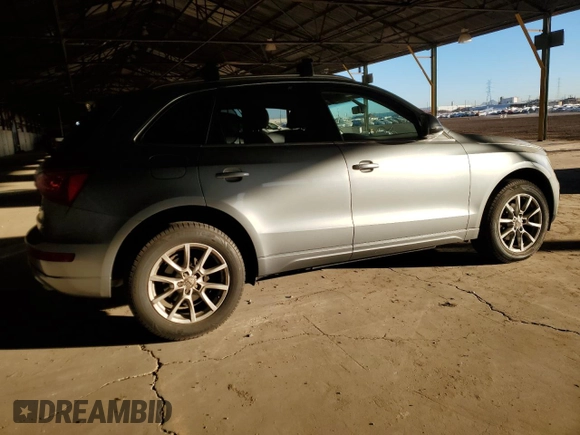 2010 Audi Q5 Premium with VIN WA1CKAFP8AA049390, listed as a Copart auction lot 41990955 with Not provided miles and Salvage title. Bid and sale history available at DreamBid. Image 3.