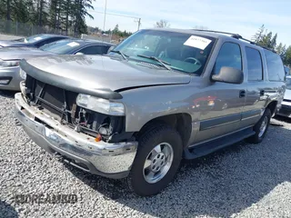2002 Chevrolet Suburban LT with VIN 1GNFK16ZX2J138018, listed as a IAAI auction lot 41877385 with 235,161 mi miles. Bid and sale history available at carsss.com. Image 18.
