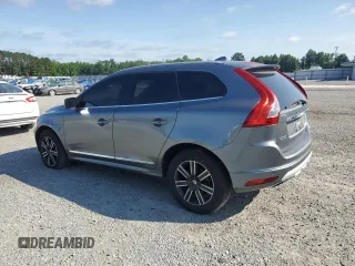 2017 Volvo XC60 Dynamic z VIN YV440MRR5H2107715, wystawiony jako Copart lot #60761085 z przebiegiem 162 810 mil mil oraz Czysty tytuł • Clean title. Historia ofert i sprzedaży dostępna na DreamBid. Obrazek 2.