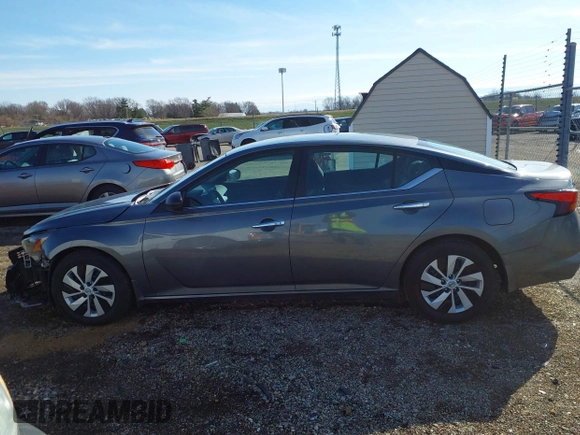 2024 Nissan Altima 2.5 S with VIN 1N4BL4BV2RN343253, listed as a IAAI auction lot 41847291 with 42,928 mi miles. Bid and sale history available at carsss.com. Image 14.