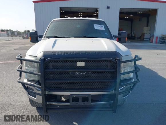 2014 Ford F-250 XL z VIN 1FT7W2B6XEEA73803, wystawiony jako IAAI lot #40960544 z przebiegiem 249 208 mil mil oraz . Historia ofert i sprzedaży dostępna na DreamBid. Obrazek 12.
