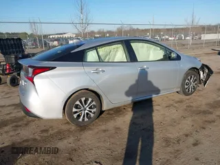 2020 Toyota Prius LE with VIN JTDL9RFU5L3013217, listed as a IAAI auction lot 41650064 with 124,704 mi miles and . Bid and sale history available at DreamBid. Image 4.