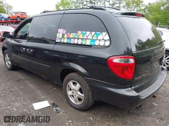 2007 Dodge Grand Caravan SXT z VIN 2D4GP44L07R121507, wystawiony jako IAAI lot #42244110 z przebiegiem 119 261 mil mil oraz . Historia ofert i sprzedaży dostępna na DreamBid. Obrazek 3.