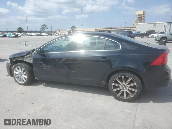 2018 Volvo S60 Inscription with VIN LYV402HK2JB160565, listed as a Copart auction lot 48883635 with 117,914 mi miles and Salvage Title. Bid and sale history available at carsss.com. Image 2.