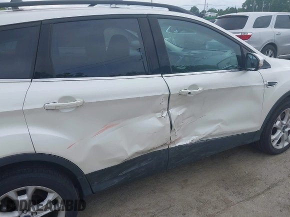2013 Ford Escape SEL with VIN 1FMCU9H90DUC52981, listed as a IAAI auction lot 42506500 with 74,212 mi miles and . Bid and sale history available at DreamBid. Image 6.
