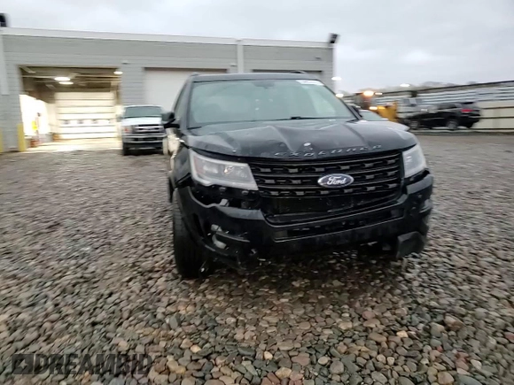 2017 Ford Explorer Sport z VIN 1FM5K8GT3HGC75830, wystawiony jako Copart lot #54857675 z przebiegiem 129 096 mil mil oraz Szkoda całkowita • Salvage title. Historia ofert i sprzedaży dostępna na DreamBid. Obrazek 14.