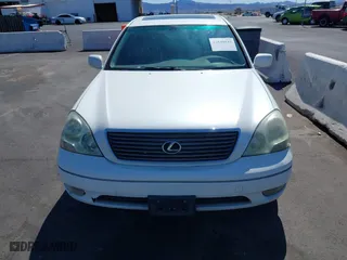 2002 Lexus LS 430 with VIN JTHBN30F520057926, listed as a IAAI auction lot 41849835 with 237,296 mi miles. Bid and sale history available at carsss.com. Image 6.