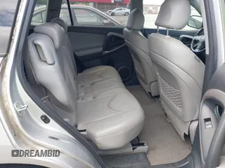 2008 Toyota RAV4 Ltd with VIN JTMZD31V786080588, listed as a IAAI auction lot 42154160 with 207,431 mi miles. Bid and sale history available at carsss.com. Image 8.