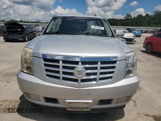 2013 Cadillac Escalade ESV Luxury с VIN 1GYS4HEF2DR289774, выставлен на аукционе Copart как лот 56640885 с пробегом 192 335 миль миль и Чистый • Clean title. История ставок и продаж доступна на DreamBid. Изображение 5.