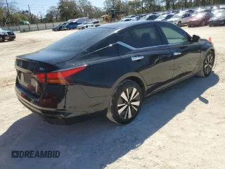 2020 Nissan Altima 2.5 SL with VIN 1N4BL4EVXLC184996, listed as a Copart auction lot 48530835 with 122,128 mi miles and Salvage Title. Bid and sale history available at carsss.com. Image 3.