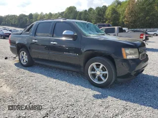 2007 Chevrolet Avalanche LT w/3LT with VIN 3GNEC12067G307296, listed as a Copart auction lot 73326194 with 209,816 mi miles and Salvage Title. Bid and sale history available at carsss.com. Image 4.
