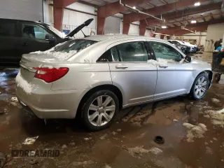 2012 Chrysler 200 Touring with VIN 1C3CCBBB8CN181679, listed as a Copart auction lot 45494495 with 142,738 mi miles and Clean Title. Bid and sale history available at carsss.com. Image 3.