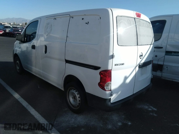 2015 Nissan NV200 SV z VIN 3N6CM0KN6FK701120, wystawiony jako IAAI lot #41971475 z przebiegiem 209 564 mil mil oraz . Historia ofert i sprzedaży dostępna na DreamBid. Obrazek 3.