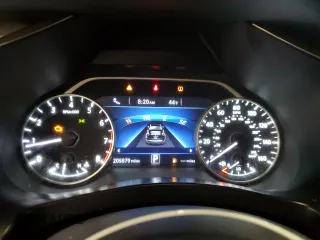 2015 Nissan Murano SL z VIN 5N1AZ2MH3FN217426, wystawiony jako Copart lot #58202205 z przebiegiem 205 879 mil mil oraz Czysty tytuł • Clean title. Historia ofert i sprzedaży dostępna na DreamBid. Obrazek 9.