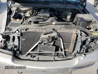 2000 GMC Yukon SLE with VIN 1GKEK13T2YJ130870, listed as a Copart auction lot 82887054 with 310,765 mi miles and Salvage Title. Bid and sale history available at carsss.com. Image 12.