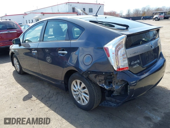 2013 Toyota Prius with VIN JTDKN3DPXD3034972, listed as a IAAI auction lot 41814898 with 137,170 mi miles and . Bid and sale history available at DreamBid. Image 3.