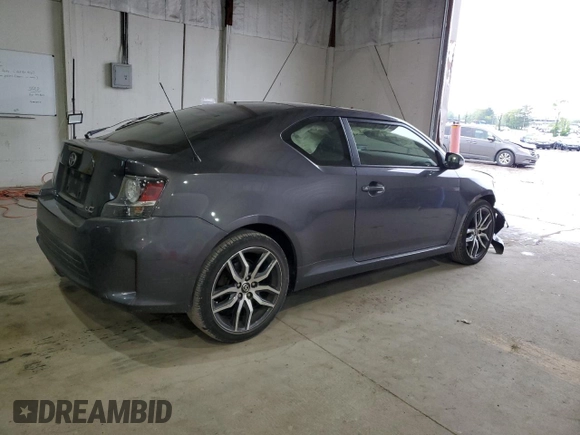 2016 Scion tC z VIN JTKJF5C75GJ022789, wystawiony jako Copart lot #54305435 z przebiegiem 49 007 mil mil oraz Szkody całkowita. Historia ofert i sprzedaży dostępna na DreamBid. Obrazek 3.