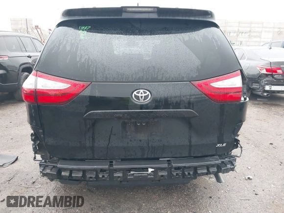 2019 Toyota Sienna XLE Auto Access Seat with VIN 5TDYZ3DC2KS977512, listed as a IAAI auction lot 42437255 with 41,877 mi miles and . Bid and sale history available at DreamBid. Image 16.