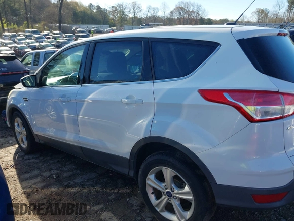 2016 Ford Escape SE with VIN 1FMCU0G97GUA80692, listed as a IAAI auction lot 41860124 with 122,251 mi miles. Bid and sale history available at carsss.com. Image 14.