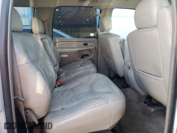 2002 GMC Yukon XL SLT with VIN 1GKEC16T62J193518, listed as a Copart auction lot 73010524 with 246,849 mi miles and Salvage Title. Bid and sale history available at carsss.com. Image 11.