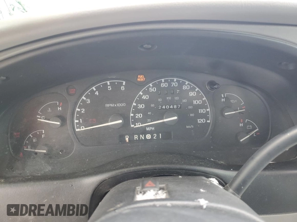 1997 Ford Explorer XL с VIN 1FMDU34E5VZC32668, выставлен на аукционе Copart как лот 45422465 с пробегом 240 487 миль миль и Списание • Salvage title. История ставок и продаж доступна на DreamBid. Изображение 9.