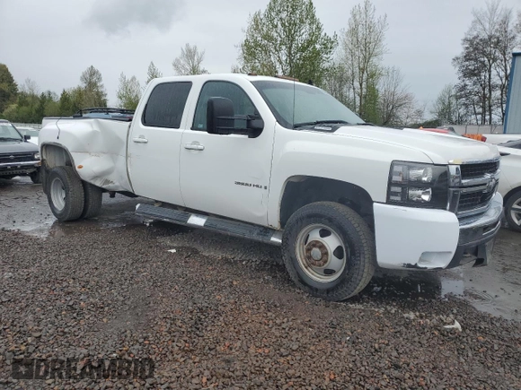 2009 Chevrolet Silverado 3500HD DRW LTZ with VIN 1GCJK93639F161228, listed as a Copart auction lot 52808365 with 141,737 mi miles and Clean Title. Bid and sale history available at carsss.com. Image 4.