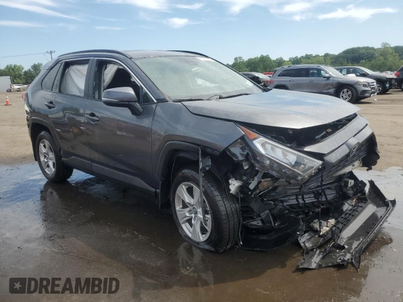 2020 Toyota RAV4 XLE with VIN 2T3P1RFV2LC121388, listed as a Copart auction lot 61336565 with Not provided miles and Salvage title. Bid and sale history available at DreamBid. Image 4.