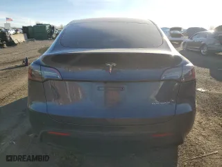 2023 Tesla Model Y Long Range with VIN 7SAYGDEE4PF747951, listed as a Copart auction lot 43926795 with 0 mi miles and Salvage Title. Bid and sale history available at carsss.com. Image 6.
