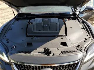 2023 Lexus LS with VIN JTHG5LGF6P5011771, listed as a Copart auction lot 68246974 with 564 mi miles and Salvage title. Bid and sale history available at DreamBid. Image 11.