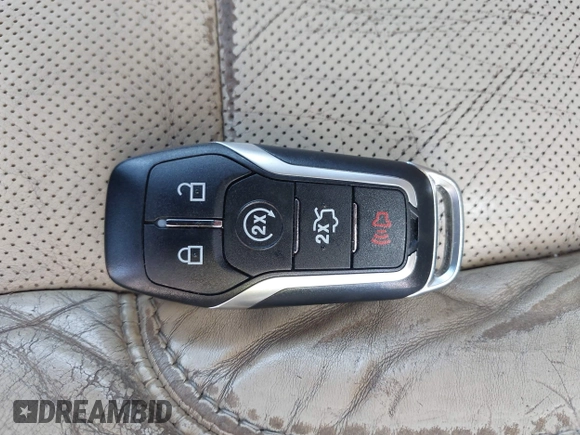 2014 Lincoln MKZ z VIN 3LN6L2G91ER821841, wystawiony jako IAAI lot #42655383 z przebiegiem Nie podano mil oraz . Historia ofert i sprzedaży dostępna na DreamBid. Obrazek 11.