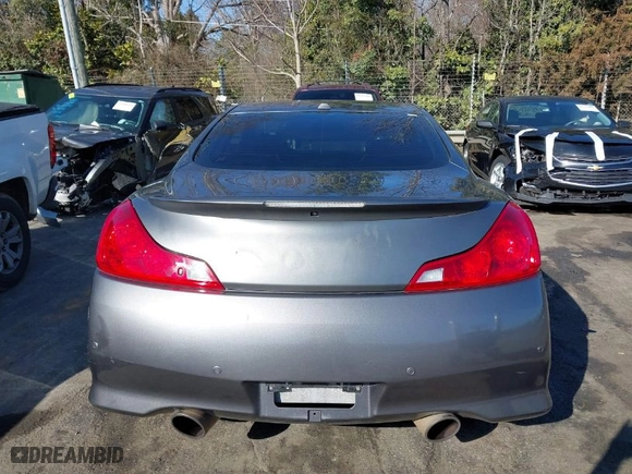 2011 Infiniti G37 Coupe Journey with VIN JN1CV6EK4BM214211, listed as a IAAI auction lot 41491985 with 161,184 mi miles. Bid and sale history available at carsss.com. Image 16.