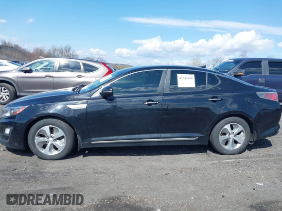 2016 Kia Optima Hybrid with VIN KNAGM4AD8G5092898, listed as a IAAI auction lot 42045490 with 148,673 mi miles. Bid and sale history available at carsss.com. Image 14.