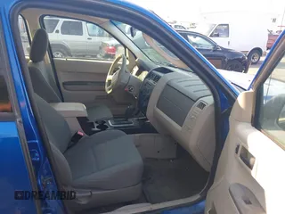2011 Ford Escape XLS with VIN 1FMCU0C78BKC16059, listed as a IAAI auction lot 42577234 with 210,890 mi miles and . Bid and sale history available at DreamBid. Image 5.