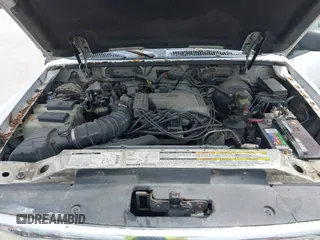1999 Mercury Mountaineer z VIN 4M2ZU55P7XUJ19627, wystawiony jako IAAI lot #42351787 z przebiegiem 288 736 mil mil oraz . Historia ofert i sprzedaży dostępna na DreamBid. Obrazek 10.
