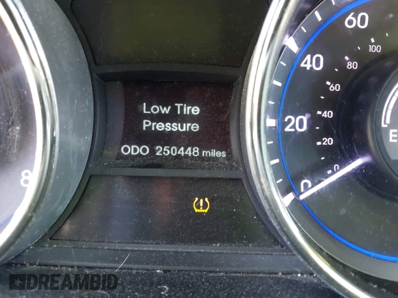 2011 Hyundai Sonata Limited with VIN 5NPEC4AB7BH301231, listed as a IAAI auction lot 41756390 with 250,448 mi miles and . Bid and sale history available at DreamBid. Image 7.